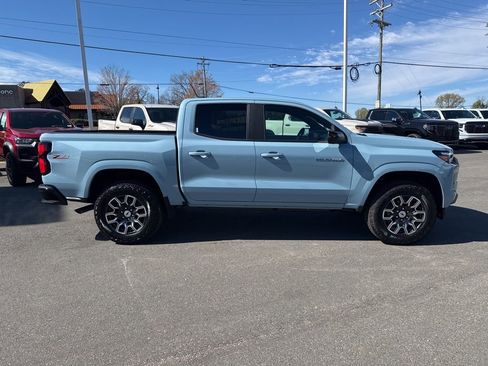Used 2026 Chevrolet Colorado Z71 w/ Technology Package AWD/4WD image 6