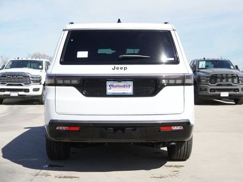 New 2026 Jeep Grand Wagoneer 2WD image 8