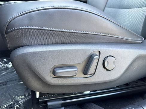 Used 2023 Kia Niro Wind FWD image 14