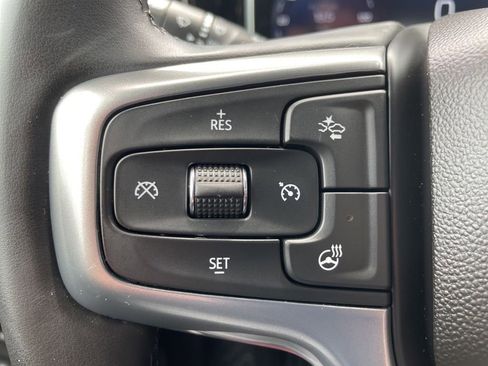 Used 2023 Chevrolet Silverado 1500 LT AWD/4WD image 14
