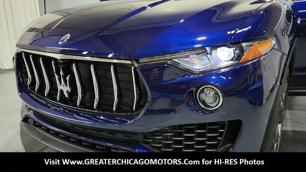 Used 2018 Maserati Levante AWD/4WD image 23