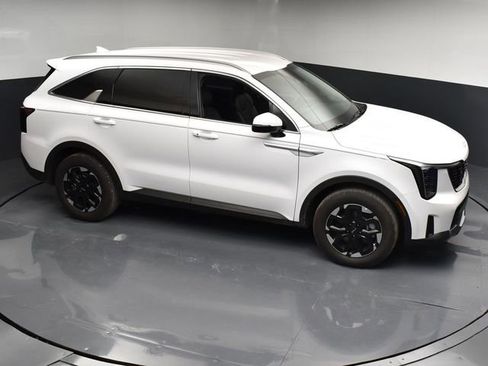 Used 2026 Kia Sorento S FWD image 48