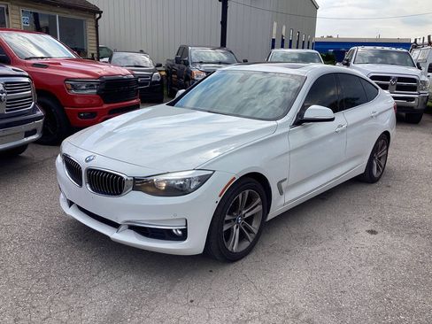 Used 2016 BMW 328i Gran Turismo xDrive AWD/4WD image 2