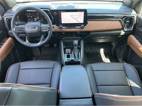 New 2026 GMC Canyon AT4 w/ Technology Plus Package AWD/4WD image 27