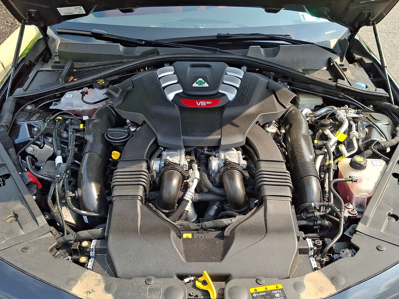 Used 2023 Alfa Romeo Giulia Quadrifoglio w/ Active Assist Plus Package RWD image 29