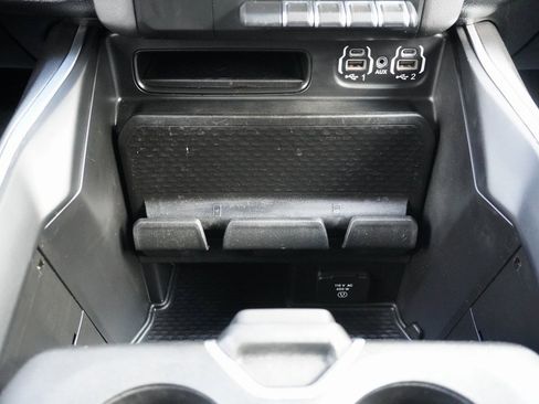 Used 2020 RAM 1500 Big Horn image 28