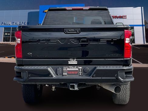 Used 2026 Chevrolet Silverado 2500 Custom w/ Custom Value Package image 5