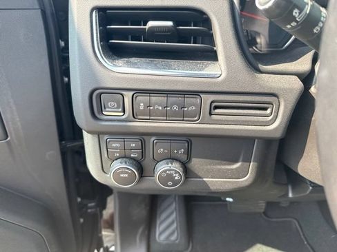 Used 2021 Chevrolet Tahoe LS AWD/4WD image 21
