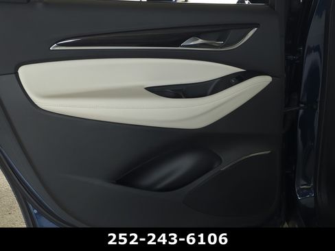 Used 2023 Buick Enclave Premium w/ Experience Buick Package FWD image 36