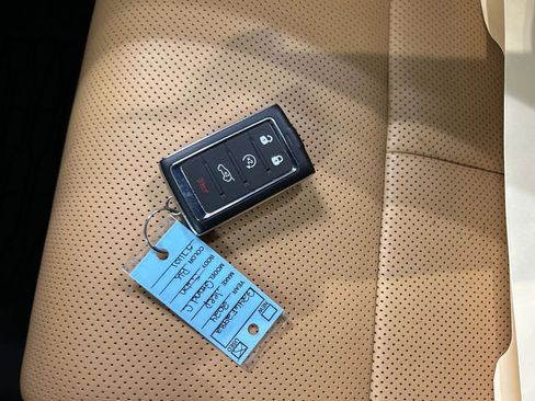 Used 2024 Jeep Grand Cherokee Summit image 12