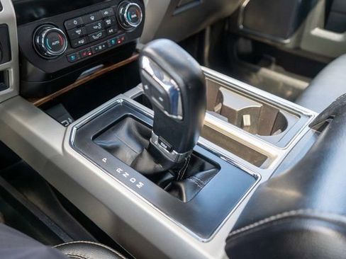 Used 2020 Ford F150 Lariat AWD/4WD image 32