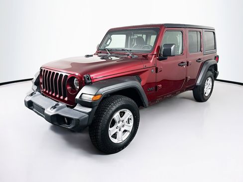 Used 2022 Jeep Wrangler Sport S image 3