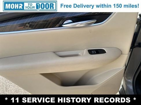 Used 2018 Cadillac XT5 AWD image 30