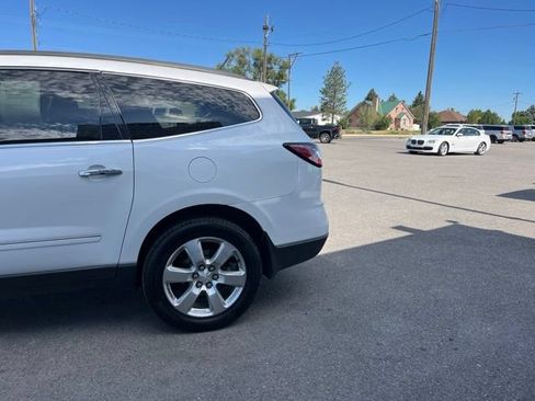 Used 2016 Chevrolet Traverse LTZ AWD/4WD image 6