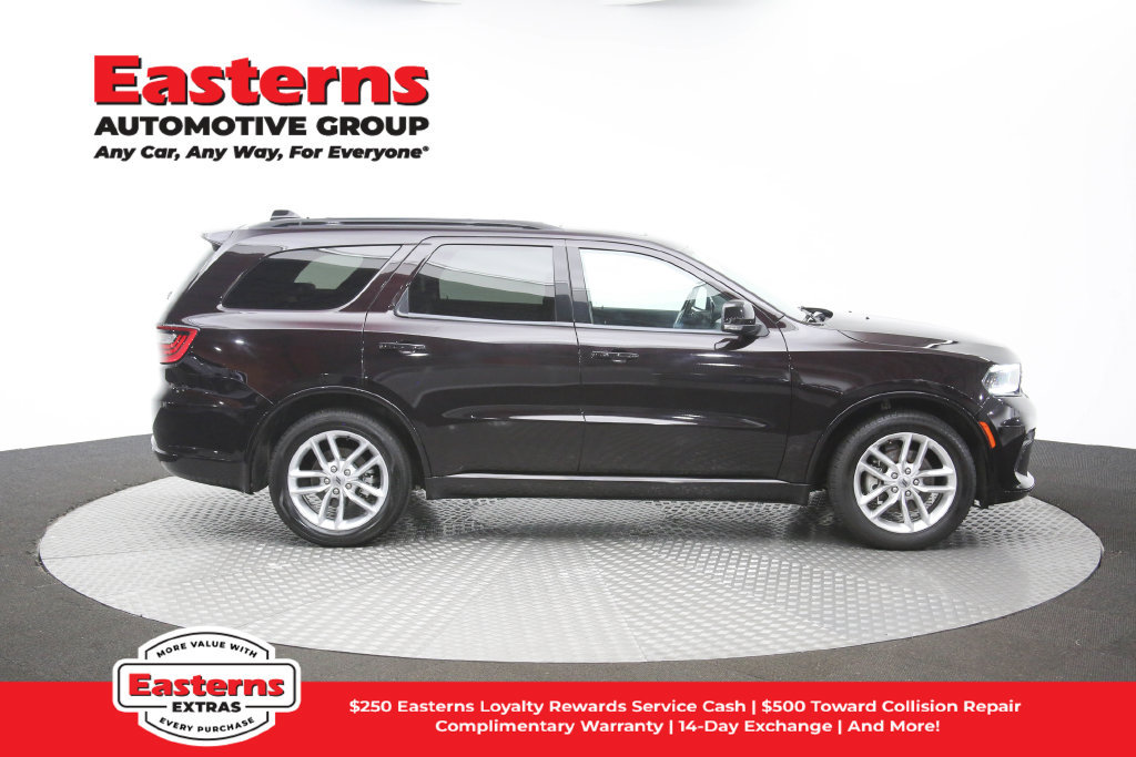Used 2024 Dodge Durango GT RWD image 44