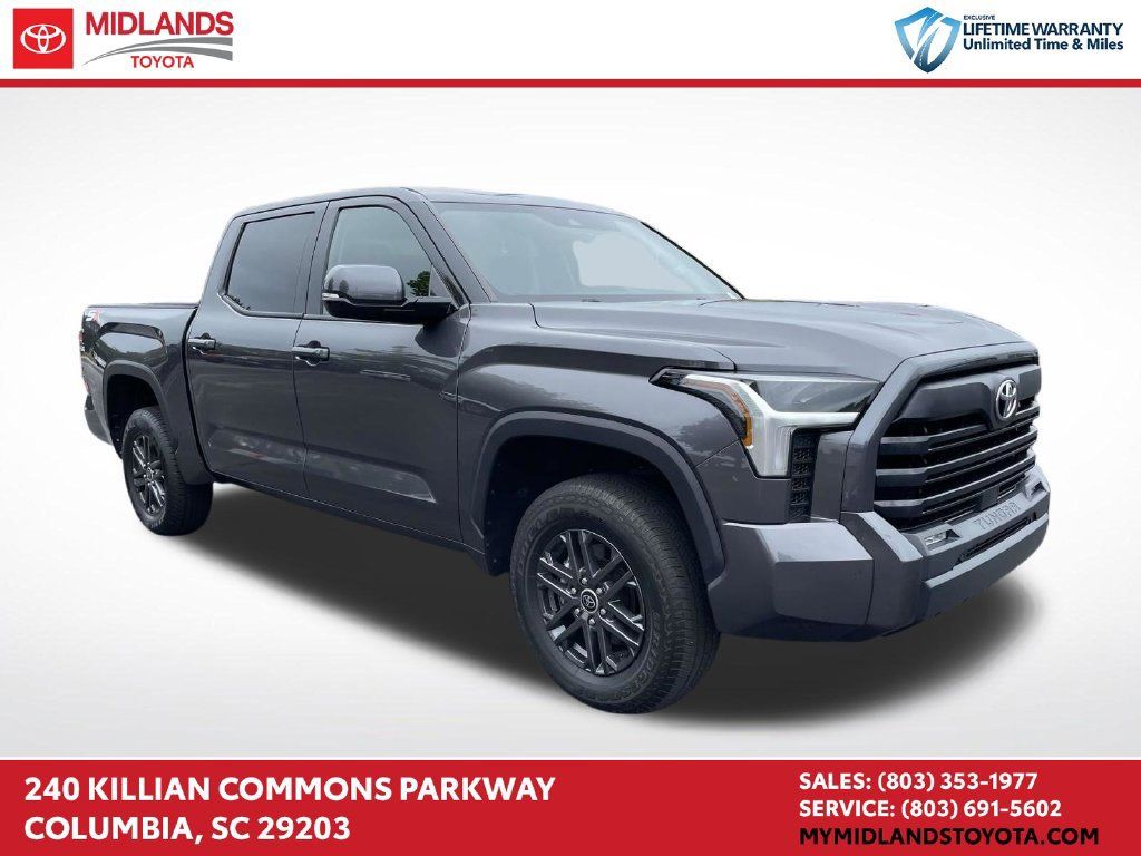 Used 2023 Toyota Tundra SR5 w/ SR5 Convenience Package AWD/4WD image 1