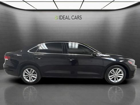Used 2020 Volkswagen Passat 2.0T SE FWD image 4