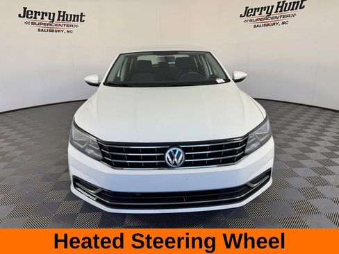 Used 2018 Volkswagen Passat 2.0T S w/ Driver Assistance Package FWD image 6