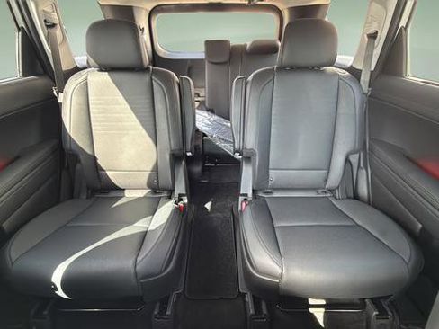 Used 2026 Hyundai Palisade Limited AWD/4WD image 19