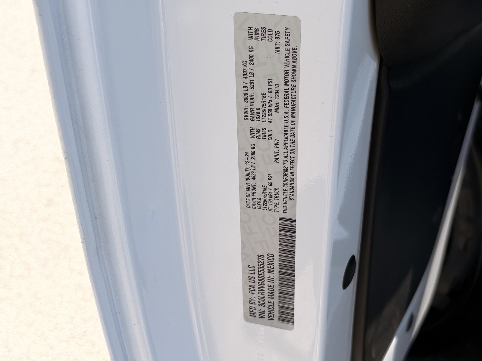 Used 2025 RAM ProMaster 2500 w/ U-Haul Equipment Group FWD image 34
