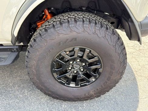 New 2025 Ford Bronco Raptor AWD/4WD image 16