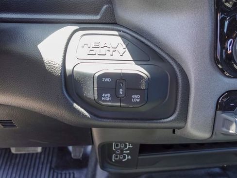 New 2025 RAM 3500 Tradesman w/ Chrome Appearance Group image 24