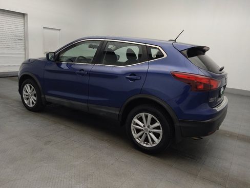 Used 2018 Nissan Rogue Sport S w/ S Appearance Package FWD image 3