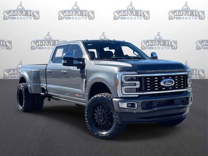 New 2026 Ford F350 Platinum w/ Platinum Plus Package