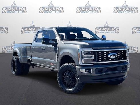 New 2026 Ford F350 Platinum w/ Platinum Plus Package AWD/4WD image 1