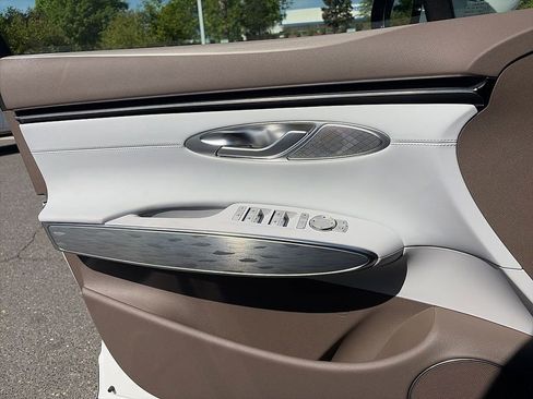 Used 2026 Genesis Electrified GV70 AWD/4WD image 13