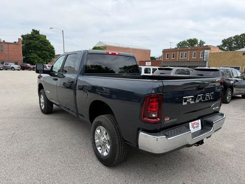 Used 2022 RAM 2500 Limited AWD/4WD image 8