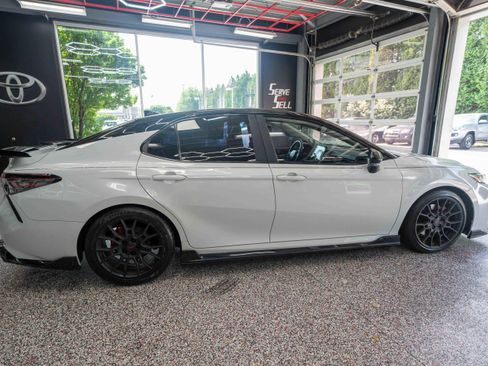 Used 2021 Toyota Camry TRD w/ TRD Package w/JBL Audio FWD image 4