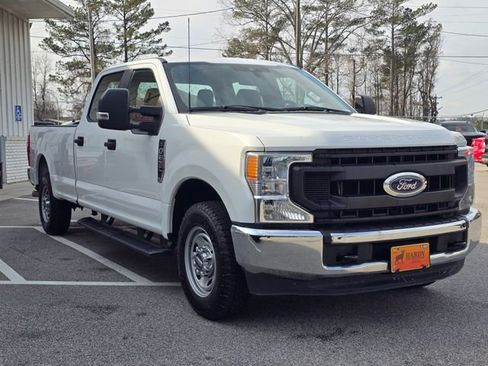 Used 2022 Ford F250 XL w/ Power Equipment Group image 7