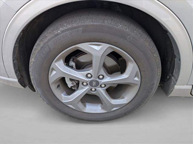 Certified 2023 Ford Escape ST-Line w/ Tech Pack #1 FWD image 10