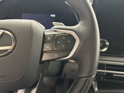 Certified 2023 Lexus RX 350 w/ Accessory Package (2T) image 20