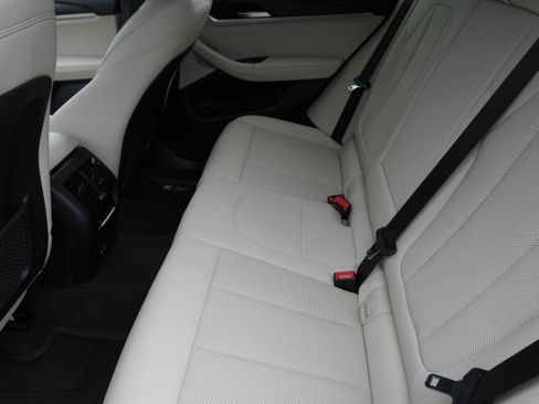 Used 2024 BMW X3 sDrive30i w/ Premium Package w/ZPA RWD image 30