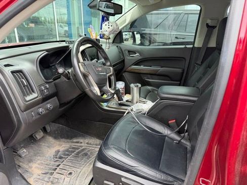 Used 2018 GMC Canyon Denali AWD/4WD image 3