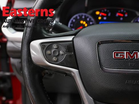 Used 2020 GMC Acadia SLE w/ Driver Convenience Package FWD image 16