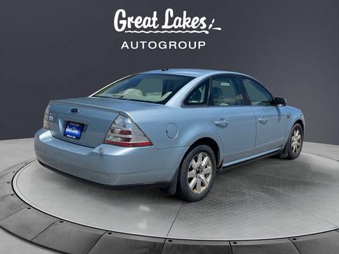 Used 2009 Ford Taurus SE FWD image 5