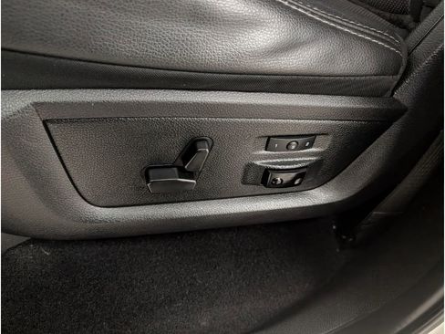 Used 2018 RAM 2500 Laramie w/ Convenience Group image 10