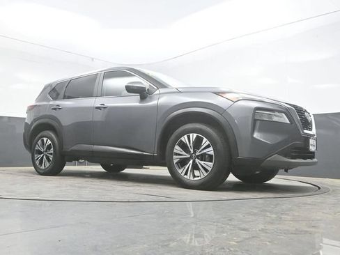Used 2023 Nissan Rogue SV AWD/4WD image 24