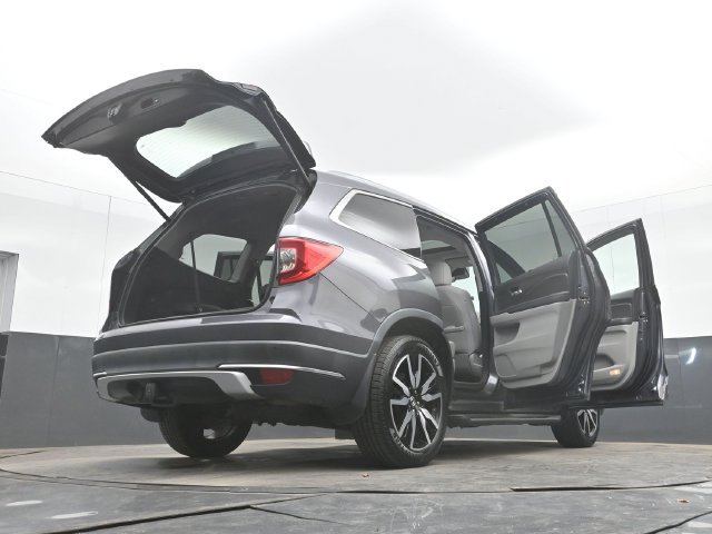 Used 2019 Honda Pilot Touring image 57
