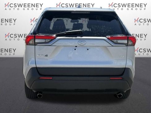 Used 2024 Toyota RAV4 LE image 4