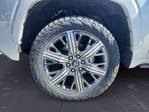 Used 2025 Toyota Tundra Capstone AWD/4WD image 15