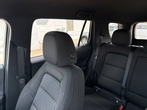 Used 2026 Chevrolet Equinox LT AWD/4WD image 56