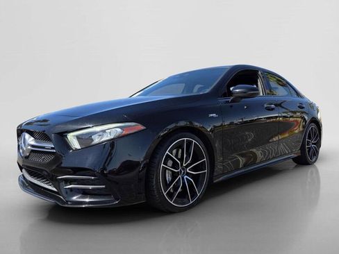Certified 2021 Mercedes-Benz A 35 AMG 4MATIC image 7