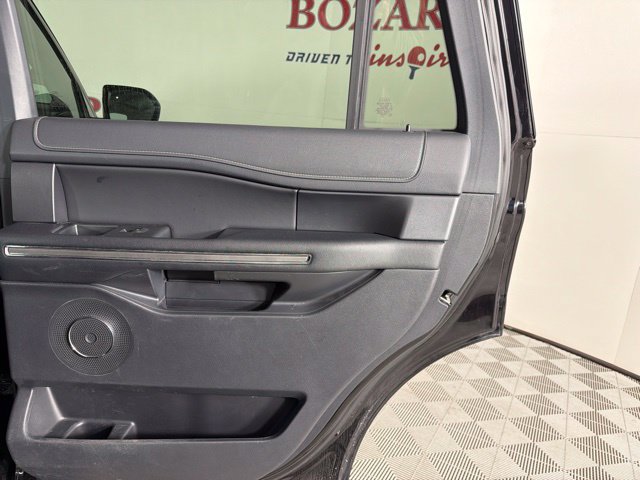 Used 2024 Ford Expedition XLT RWD image 41