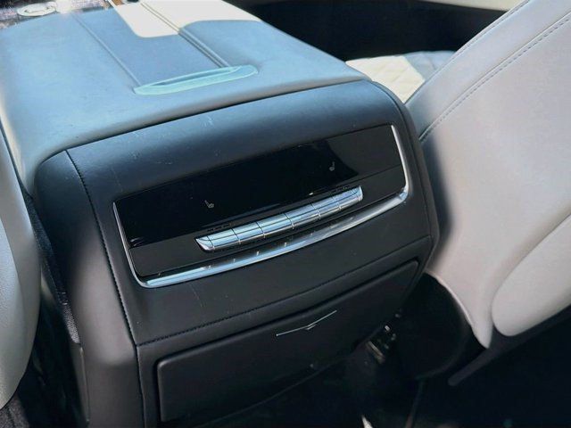 Certified 2025 Cadillac Escalade Sport Platinum w/ LPO, ONYX Package AWD/4WD image 26