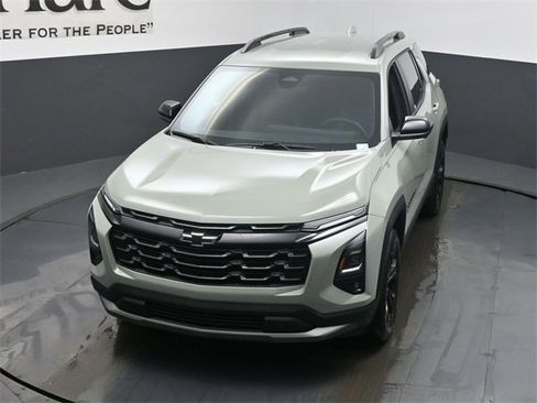 New 2026 Chevrolet Equinox LT w/ Convenience Package II image 24