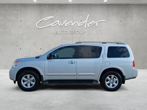 Used 2015 Nissan Armada SV image 13